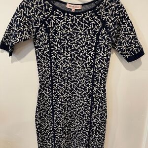 Juicy couture Navy and White‎ Anchor Print Dress